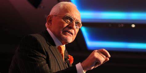 'Trillion-Dollar Man' Dan Peña Predicts Market Pullback, Offers Advice - Business Insider