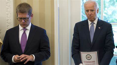 Military leaders aghast as Zuck crashes classified Oval Office meeting