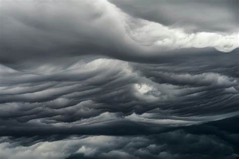 Asperitas clouds seen in the sky over Ottawa - Crypto News BTC