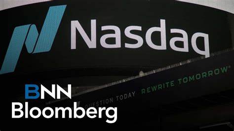 S&P 500 and Nasdaq Hover Near Records
