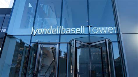 LyondellBasell Defers Projects, Optimizes Portfolio To Weather Extended Cyclical Downturn