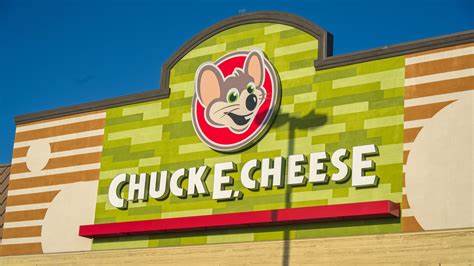 Chuck E. Cheese enters multi-unit deal for UK debut
