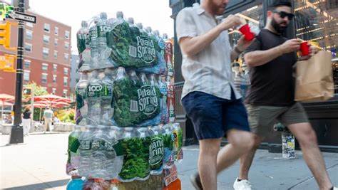 Half of employees secretly slow down during the summer, Glassdoor reports