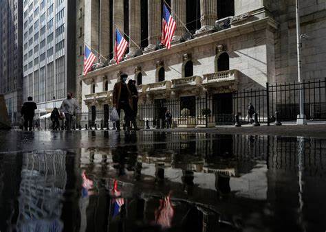 Wall St Week Ahead-Rising investor angst about economy to be tested by US jobs data - The Economic Times