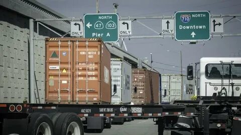 Universal Logistics blames falling demand for weak first quarter