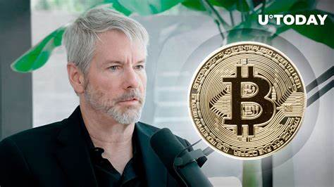 Michael Saylor Supports Bitcoin Recovery With Epic “Orange Pill” “Matrix” Statement