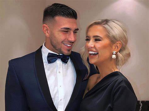 Tommy Fury will um seine Beziehung mit Molly-Mae kämpfen