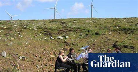 Scottish villagers stun developers by demanding extra turbine (2009)
