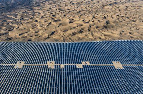 Photos: The Scale of China's Solar Power Projects