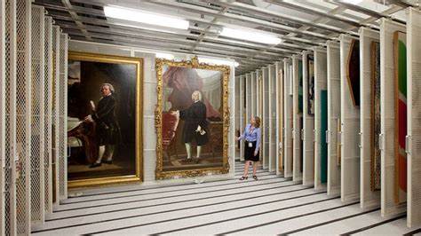 Understanding the Fine Art Market: How the Wealthy Use Art for Tax Evasion (2024)