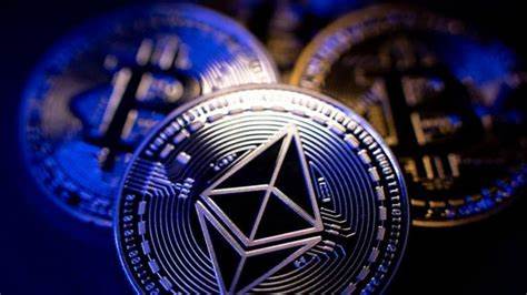 $92,000 Is Bitcoin's Key Support — Here's What Top Analyst Says Will Happen If It Fails