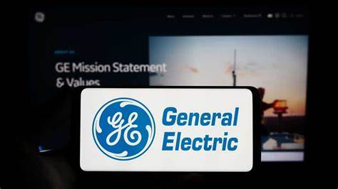 GE Stock Just Hit a 25-Year High. Should You Buy Shares Here?