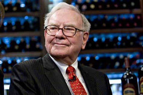UBS Trims Berkshire Target but Stays Bullish, Betting on GEICO and Buffett’s $347B War Chest
