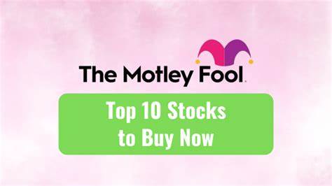 What Does It Mean to Buy the Dip? | The Motley Fool