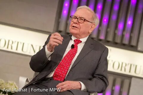 Warren Buffett’s Cash Pile Keeps Growing—Does He See Trouble Ahead?