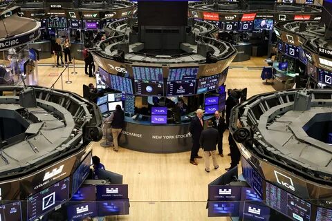 Donald Trump’s memecoin copycats spark fears for investors - Financial Times