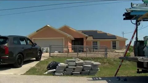 Florida homeowners face housing crisis as insurance companies drop policies: 'I just have found I'm stuck' - Yahoo