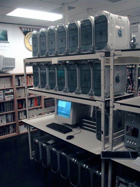 A Tour of Microsoft's Mac Lab (2006)
