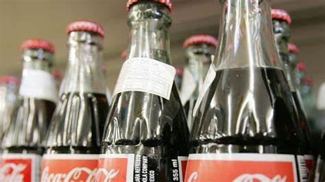 Trump says Coke will shift to cane sugar. But increasingly, shoppers want no sugar in their sodas