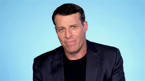 3 Genius Things Tony Robbins Says To Do With Your Money