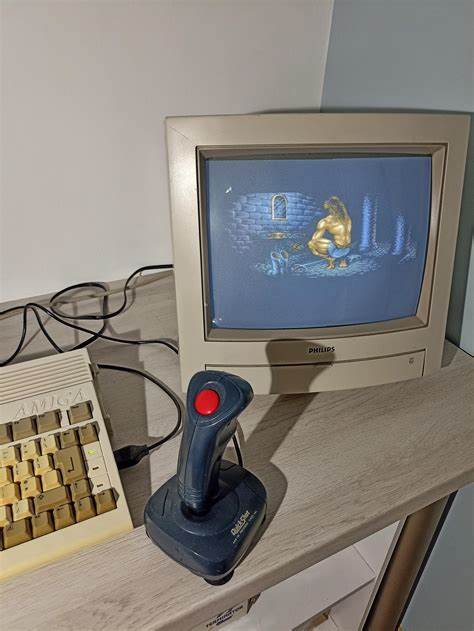 Amiga Linux (1993)