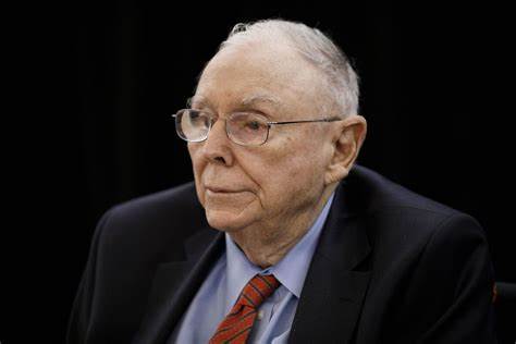 A Master of One-Liners: Munger on Politics, Life and Crypto - Bloomberg