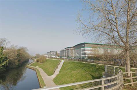 Home building to halt in West London, due to data center power demands