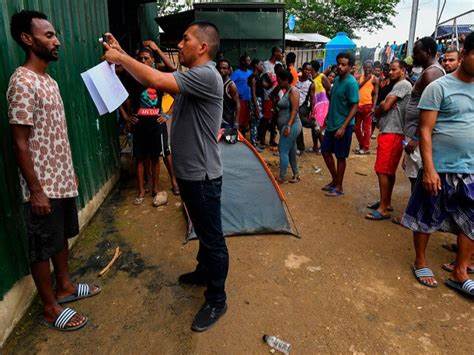 PHOTO COLLECTION: Panama Immigration