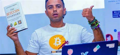 Meet Hitesh Matlani, The 33YO Who Has Been Travelling Around The World Only With Bitcoin Since 2021 - Indiatimes.com