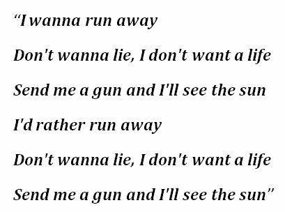Sun Goes Down Songtext