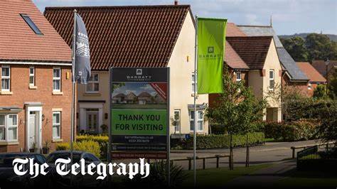 Housebuilding giant hit by London exodus as sales slump