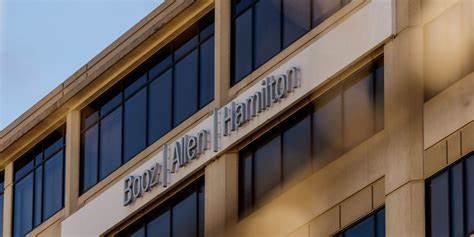 Booz Allen Posts Mixed Results as Fed Crackdown Weighs