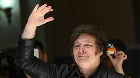 Cryptocurrency promoted by Argentina's Milei crashes - Chronicle-Tribune