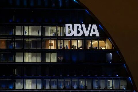 Spanish bank BBVA will start offering bitcoin and ether trading - MSN