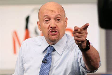 Jim Cramer on Amazon.com, Inc. (AMZN): ‘Still Spending, But Tariff Impact Remains Unclear’
