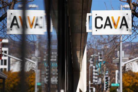 Cava Gains as KeyBanc Sees Chipotle-Like Growth Potential