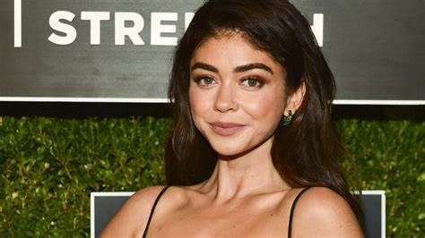'Modern Family' star Sarah Hyland discusses kidney disease, suicidal thoughts: '27 years of almost always being in pain' - Yahoo