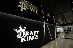 Bernstein Reaffirms Buy Rating on DraftKings, Citing Live Betting and Jackpocket Synergies