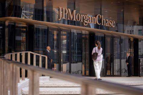 JPMorgan gets a dealmaking boost as Wall Street recovered from tariff tumult