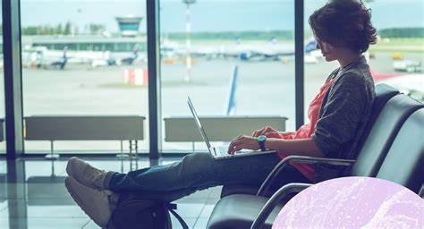 From Bali to Iceland, 165,000 Britons work remotely from another country