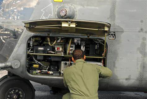 Army, Navy both asked for right to repair, now Senators want to give it to them