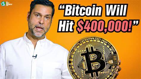 Bitcoin will surge to $400k by March 2022; Ether to hit $20k, Raoul Pal predicts - CNBCTV18