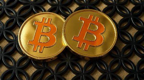 Weekly Close Above $114K Boosts Bitcoin’s Bullish Case