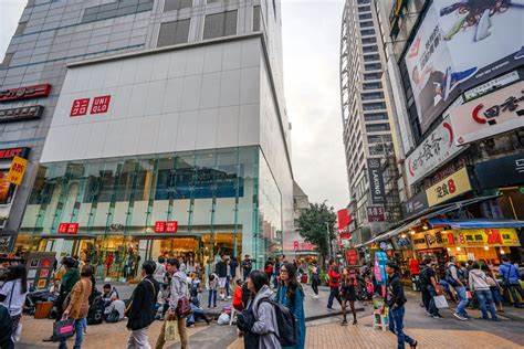 台灣【西門町夜市ショッピング 】一日遊営業時間.お土産 - 跟著領隊sky玩。一日遊.美食.親子.景點.住宿