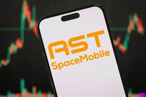Should You Buy the Dip in AST SpaceMobile Stock?