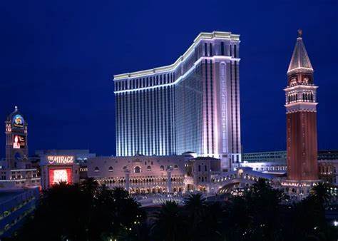Las Vegas resort settles lawsuit alleging widespread failure to accommodate religious beliefs
