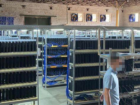 Underground Crypto Mining Farm Raided in St. Petersburg as ‘Crypto Trading Scam’ Sweeps Russia