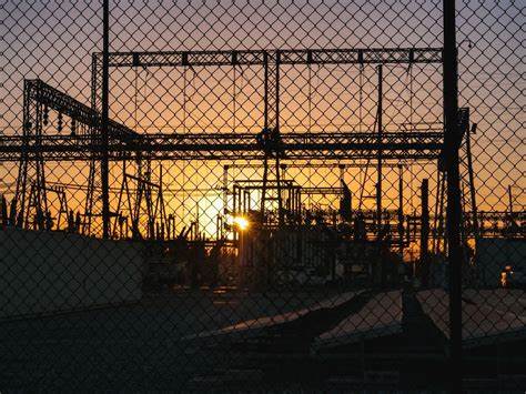 Nigeria Blocks Access To Coinbase, Binance and Kraken As Naira Falls To 