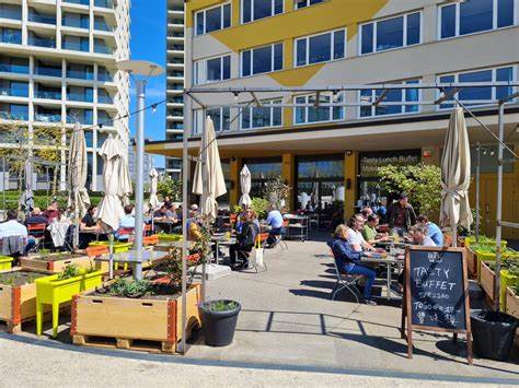 Kontakt – Tasty Haus