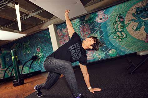 Robinhood CEO Vlad Tenev Share Details About His Workout Plan - Men's Health
